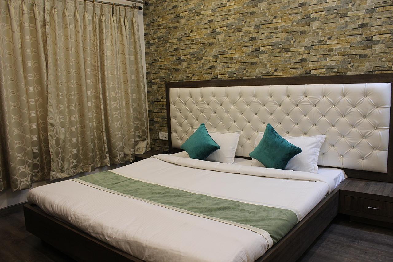 Hotel Ab Palace Jamshedpur Exterior photo
